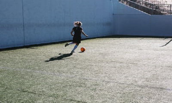 抖音能不能直播实况足球,抖音能不能直播实况足球手游